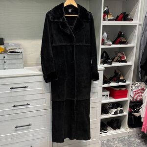 Express - Full-Length Black Suede/Leather with Black Faux Fur-Trimmed Coat - L